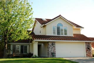 398 Ballindine Dr, Vacaville, CA 95688-9236