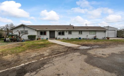 1106 Dakota Ave, Modesto, CA 95358-8318