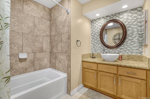 7760 Maria Dr, Riverside CA  92509-7059 exterior