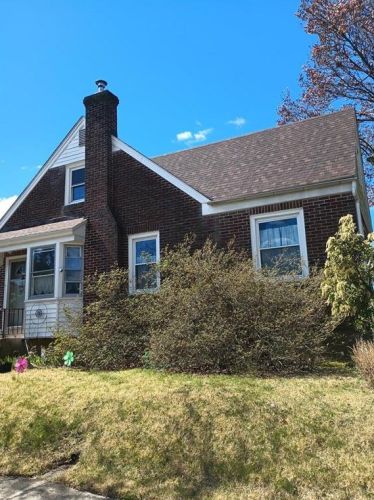2304 Washington St, Allentown, PA 18104-3930