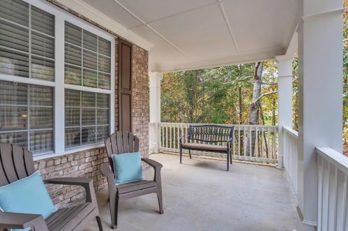 1033 Alexander Run Pass, Buford GA  30518-5560 exterior