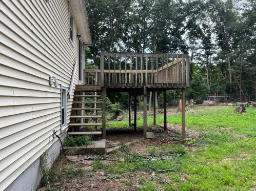 413 Dunham St, Southington CT  06489-1216 exterior
