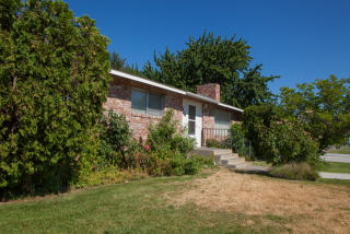 312 Kellogg St, Kennewick, WA 99336-4944