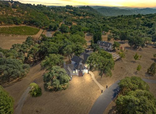 2021 Carlton Ln, Swansboro Country, CA 95667-7775