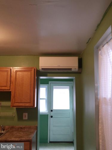 1940 23 St, Philadelphia PA 19145-2601 exterior