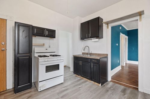 405 Jessamine Ave, Saint Paul MN  55130-3758 exterior