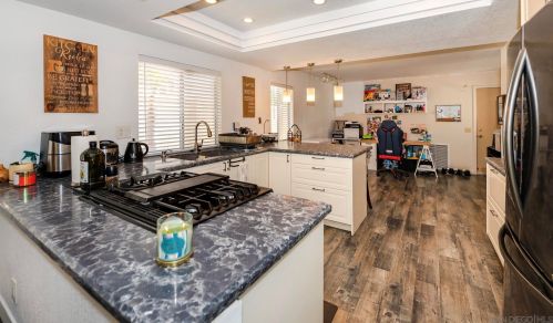 11634 Via Nicole, El Cajon, CA 92019-4037