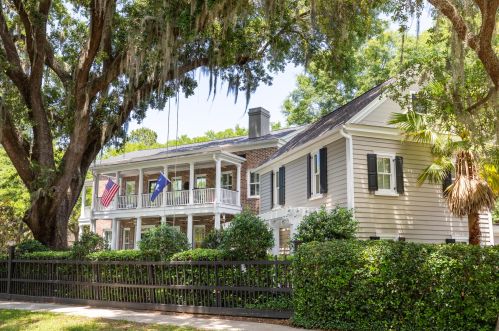 98 Shelmore Blvd, Mount Pleasant, SC 29464-6635
