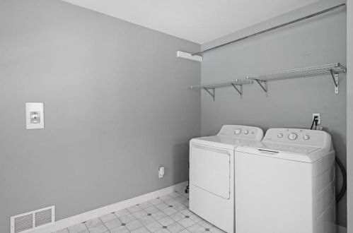 2234 Maxwell Dr, Atlanta GA  30311-5504 exterior