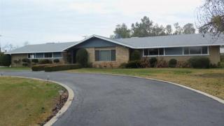 5325 Greenwood Ave, Clovis, CA 93619-8822