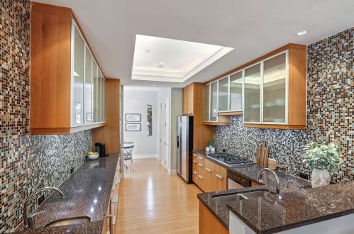 4025 Bowser Ave, Dallas TX 75219-3709 exterior