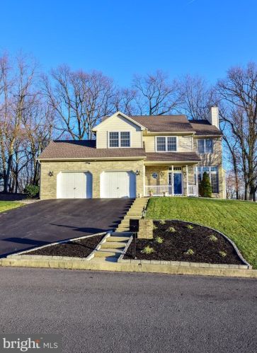 2007 Bonita Ct, Harrisburg, PA 17110-3571