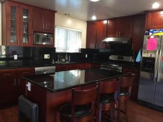 151 Ramona Way, Tracy, CA 95376-1936