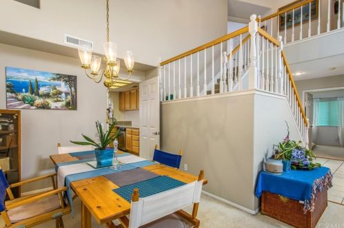 5018 Trojan Ct, Riverside CA  92507-6056 exterior