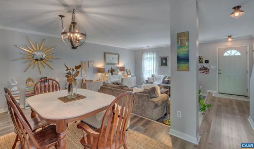 1474 Minor Ridge Ct, Charlottesville VA  22901-1630 exterior