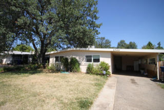 2795 Fairway Ave, Redding, CA 96002-1333