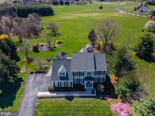 42281 Young Ln, Leesburg, VA 20176-6292