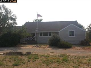 1741 Eden Plains Rd, Los Angeles, CA 94513-2852