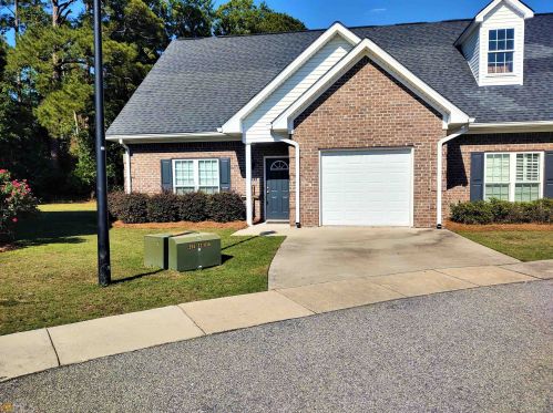 8100 Burkhalter Rd, Statesboro, GA 30461-6795