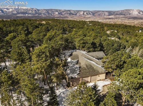 17539 Colonial Park Dr, Woodmoor CO 80132-2207 exterior