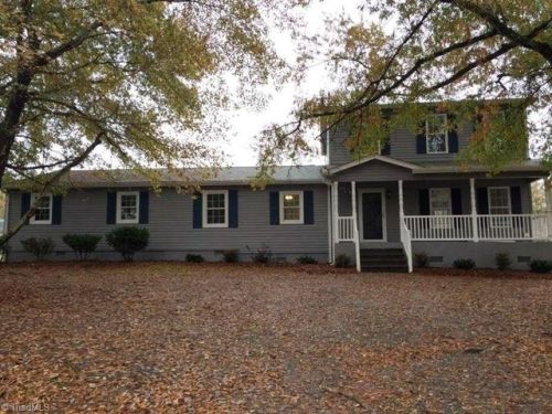148 Pinecrest Rd, Ellisboro, NC 27025-7577