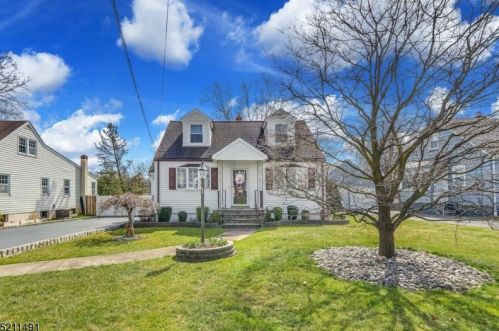 50 Coldevin Rd, Clark, NJ 07066-1237