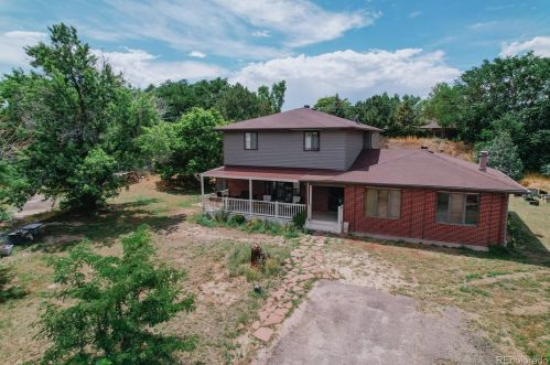 1013 Nepal St, Denver, CO 80018-4522