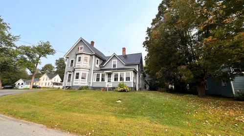 9 Pleasant St, Elliottsville Township, ME 04443-6373