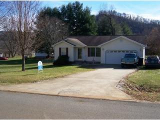 240 Ranger Dr, Elizabethton, TN 37643-6311