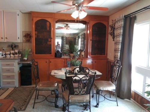 43 Round Table Cir, Riverside, CA 92501-3143