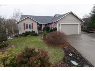 223 Greyfox Dr, Sutherlin, OR 97479-9465