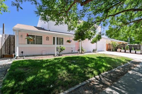 692 Swallow Dr, San Jose, CA 95111-1350