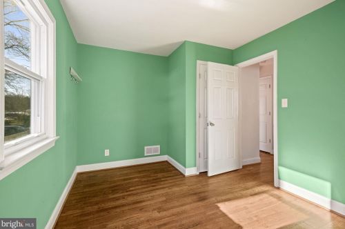 10419 Grandin Rd, Silver Spring MD 20902-3809 exterior