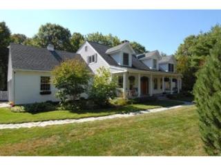 16 Bassett Rd, Tuftonboro, NH 03894-4101