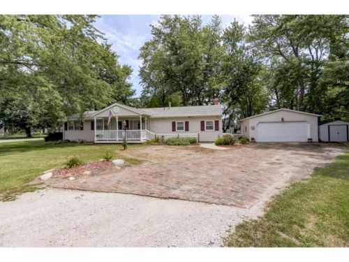 1820 Phyllis Dr, Decatur, IL 62521-5071