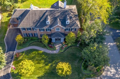 821 Solar Ln, Glenview, IL 60025-4464