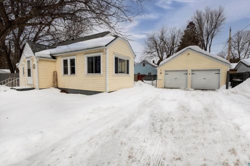 516 Adams St, Scanlon, MN 55720-1104