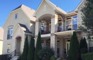 2391 Keep Pl, Columbus, OH 43204-4989