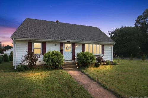 400 Center St, Southington, CT 06489-2342