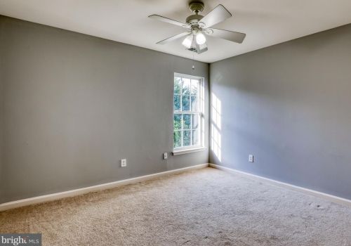 49 Pebble Beach Cir, Charles Town WV  25414-4061 exterior