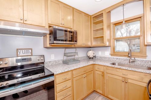 1225 Belmont Ln, Saint Paul MN  55109-3406 exterior