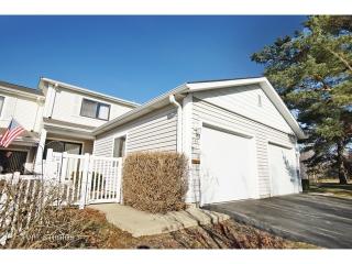 746 Cove Pt, Schaumburg, IL 60194-3610