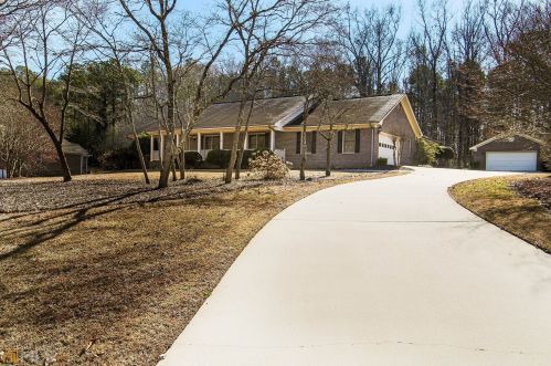 130 Tara Trce, Mcdonough, GA 30252-4495