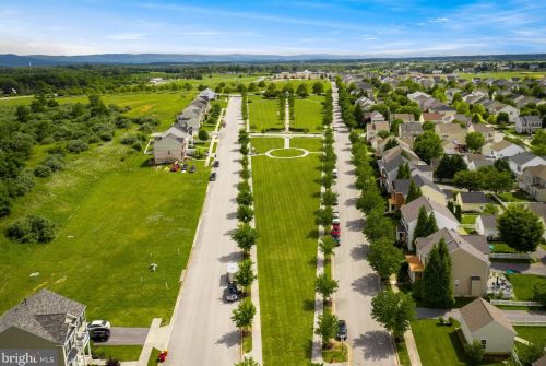 200 Colston Rd, Charles Town WV  25414-5493 exterior