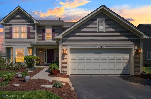 1400 Sunflower Ct, Minooka, IL 60447-8236