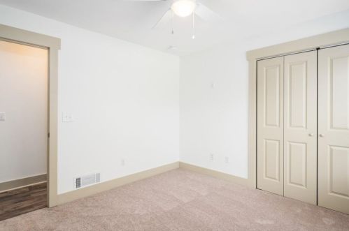 6463 Paula Ct, Rex GA 30273-1636 exterior