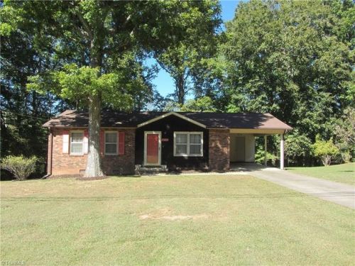 322 Bryan St, Matrimony, NC 27048-7889