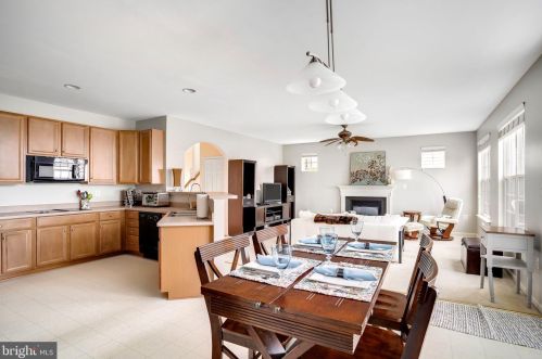 200 Colston Rd, Charles Town WV  25414-5493 exterior