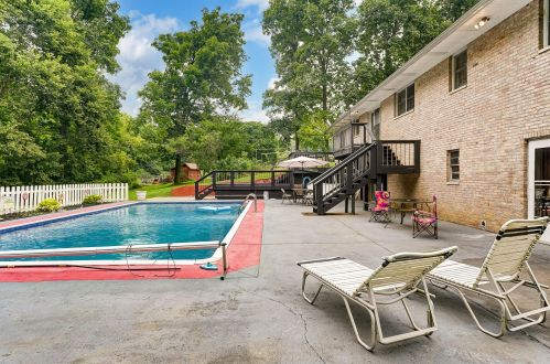 4109 Derr Rd, Springfield OH  45503-1439 exterior