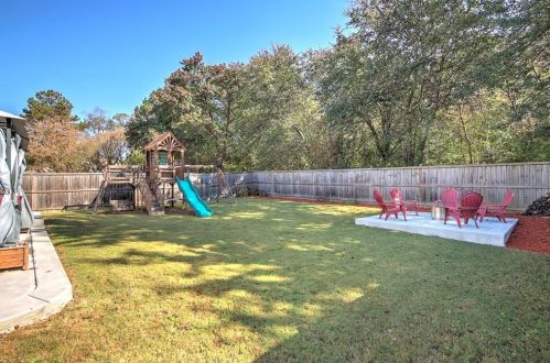 3037 Vineyard Way, Smyrna GA  30082-1851 exterior